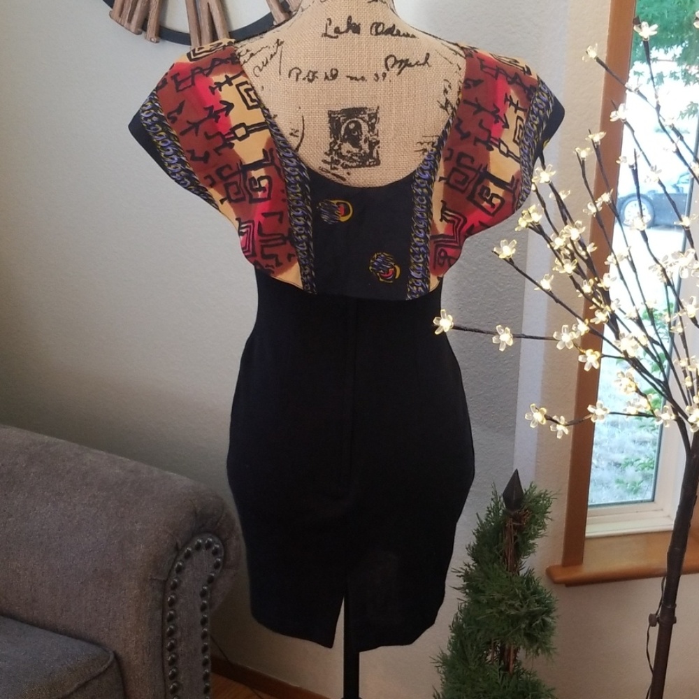 Dress - Picture 3 of 8